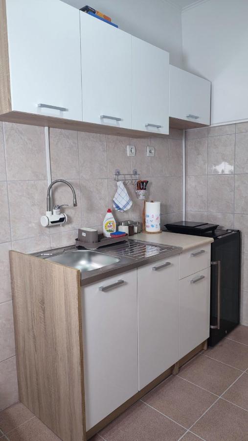 Airport Apartment Air Surcin Экстерьер фото